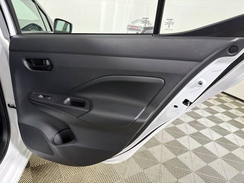 Used 2024 Nissan Versa S FWD image 16
