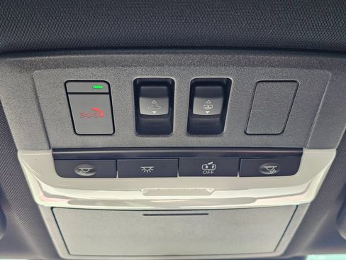 New 2026 Nissan Rogue Platinum AWD/4WD image 18