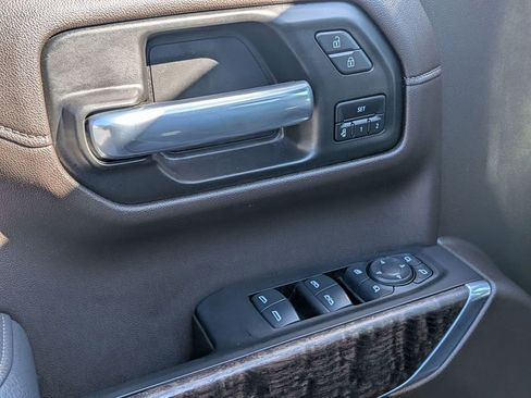 Used 2021 GMC Sierra 1500 Denali w/ Denali Ultimate Package AWD/4WD image 14