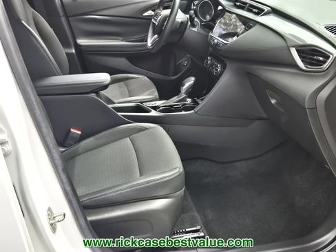 Used 2022 Buick Encore GX Select FWD image 16