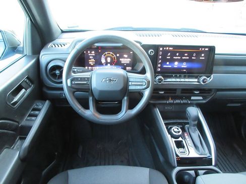 Certified 2024 Chevrolet Colorado Trail Boss w/ Technology Package AWD/4WD image 16