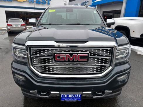 Used 2018 GMC Sierra 1500 Denali w/ Denali Ultimate Package AWD/4WD image 24