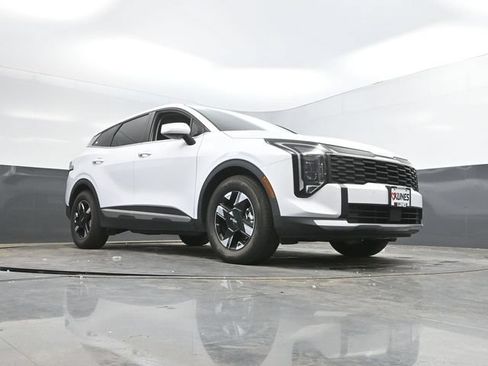 Used 2026 Kia Sportage LX FWD image 48