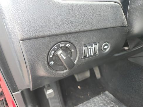 Used 2023 Dodge Charger SXT image 12