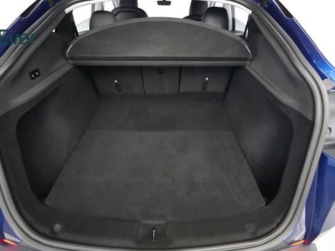 Used 2026 Tesla Model Y 2WD image 8