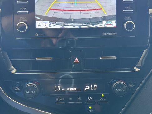 Used 2024 Toyota Camry SE FWD image 15
