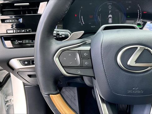Used 2024 Lexus RX 350 AWD/4WD image 22