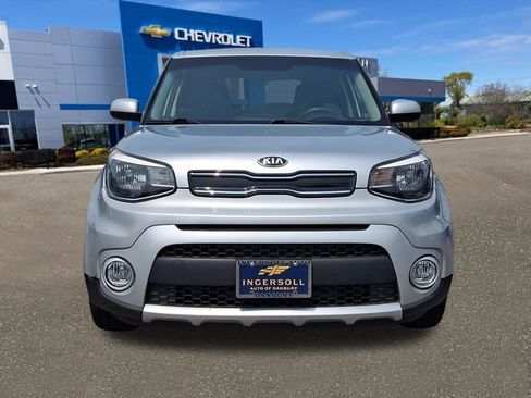 Used 2018 Kia Soul + FWD image 17