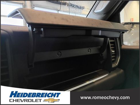 Certified 2024 Chevrolet Silverado 1500 LT image 30