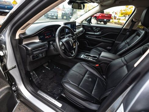 Used 2024 Lincoln Corsair Reserve w/ Equipment Group 201A image 13