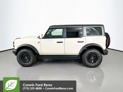 New 2026 Ford Bronco Outer Banks w/ Sasquatch Package