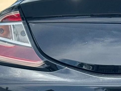 Used 2018 Chevrolet Volt LT image 9