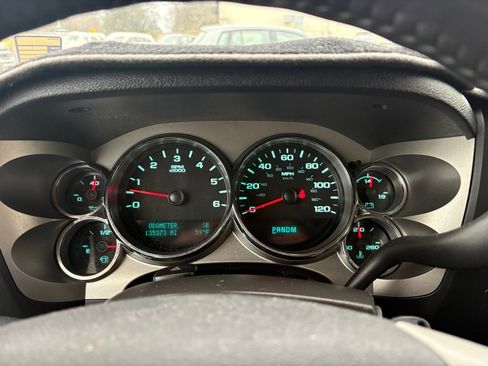 Used 2011 Chevrolet Silverado 1500 LT w/ Regional Value Package image 17