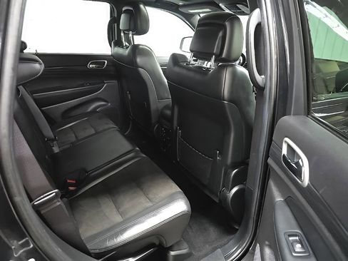 Used 2020 Jeep Grand Cherokee Altitude image 18