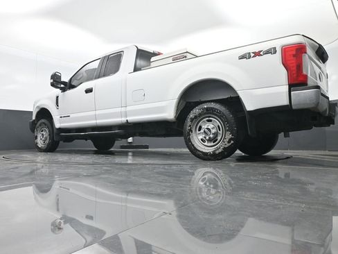 Used 2019 Ford F250 XL w/ XL Value Package image 27