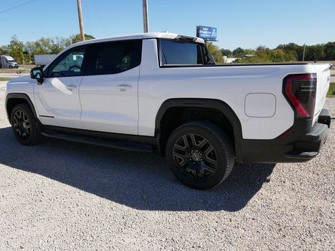 New 2026 GMC Sierra EV Elevation w/ LPO, Elevation Dark Package image 5