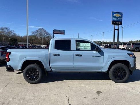New 2026 Chevrolet Colorado W/T w/ WT Custom Package RWD image 6