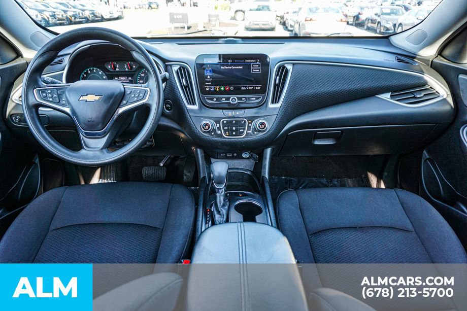 Used 2025 Chevrolet Malibu LT FWD image 24