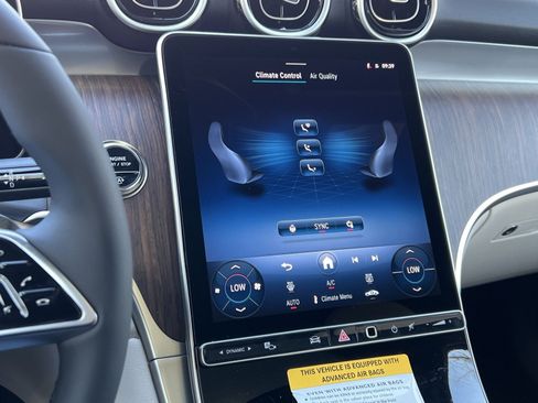 New 2026 Mercedes-Benz GLC 300 4MATIC image 21