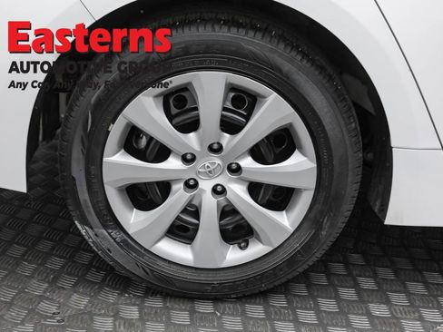 Used 2024 Toyota Corolla LE image 30