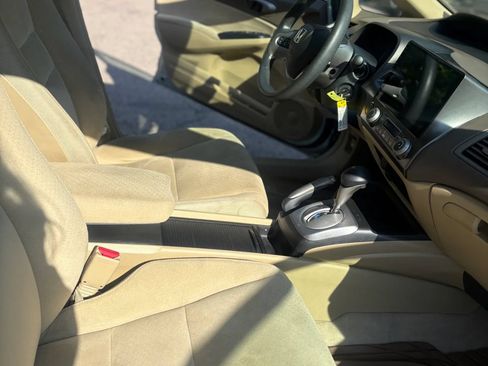 Used 2006 Honda Civic Hybrid Sedan image 34