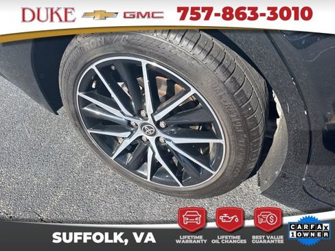 Used 2023 Toyota Camry SE image 12