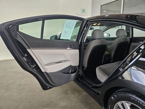 Used 2018 Hyundai Elantra SEL FWD image 50
