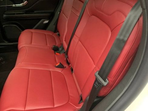 New 2026 Lincoln Corsair Reserve image 13