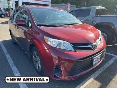 Used 2019 Toyota Sienna LE