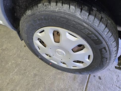 Used 2012 Ford Transit Connect XLT image 25