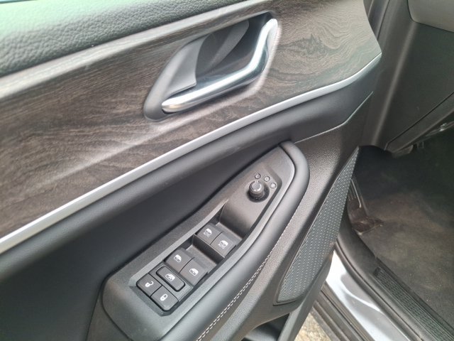 New 2026 Jeep Grand Cherokee Altitude AWD/4WD image 10