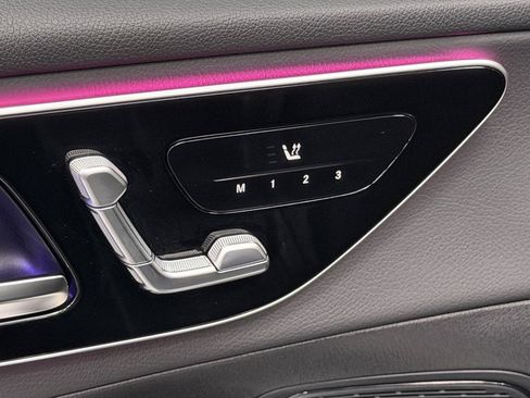 Certified 2025 Mercedes-Benz GLC 300 4MATIC image 21