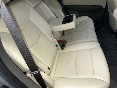 Certified 2023 Cadillac XT5 Premium Luxury image 33