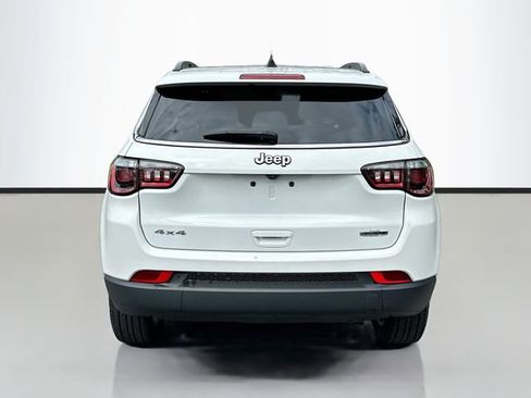 Used 2022 Jeep Compass Latitude AWD/4WD image 7