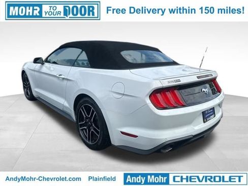 Used 2022 Ford Mustang Premium image 4