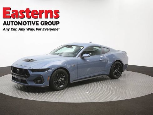 Used 2025 Ford Mustang GT RWD image 53