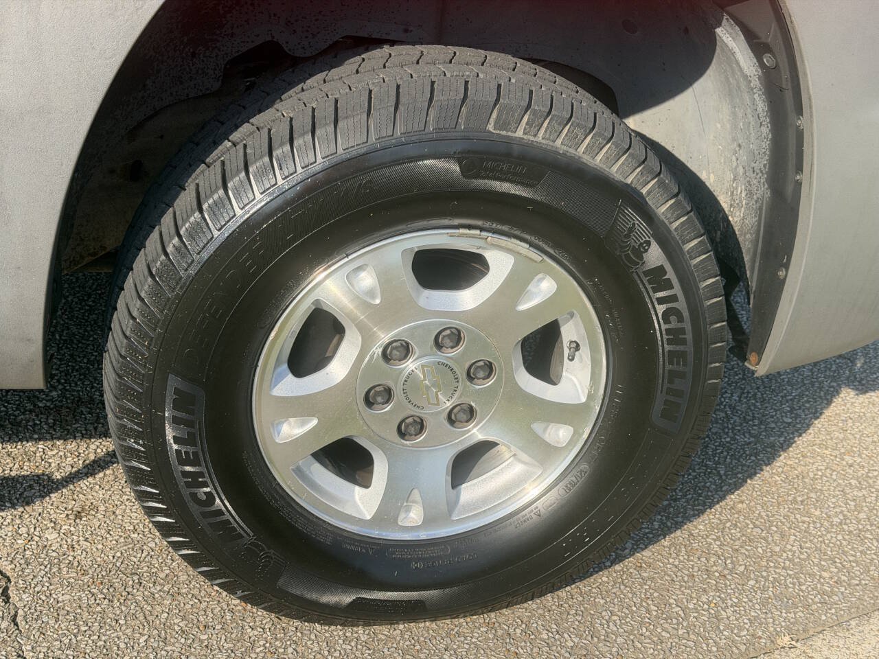 Used 2002 Chevrolet Avalanche 4x4 w/ Off-Road Suspension Pkg image 27