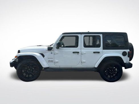 Used 2023 Jeep Wrangler Unlimited Sahara w/ Cold Weather Group AWD/4WD image 4