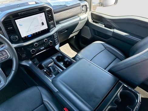 Used 2025 Ford F150 Lariat w/ Equipment Group 501A Mid AWD/4WD image 24