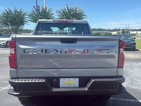 Used 2025 Chevrolet Silverado 1500 W/T RWD image 6