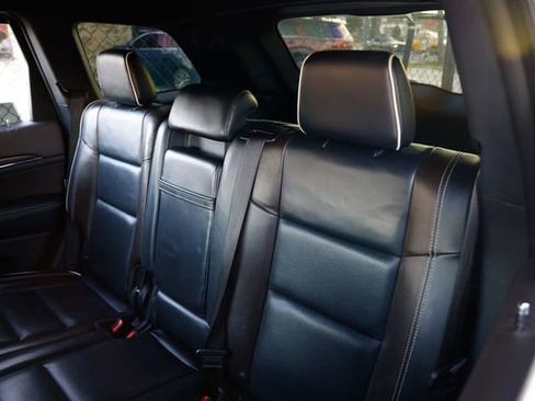 Used 2017 Jeep Grand Cherokee Overland w/ Jeep Active Safety Group image 11