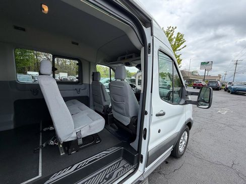 Used 2018 Ford Transit 350 XL RWD image 33