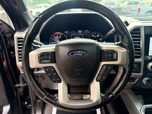 Used 2017 Ford F250 Platinum w/ FX4 Off-Road Package AWD/4WD image 22