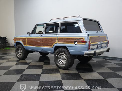 Used 1989 Jeep Grand Wagoneer AWD/4WD image 10