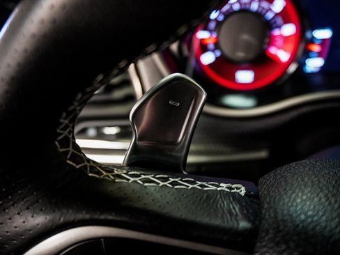 Used 2020 Dodge Challenger SRT Hellcat Redeye image 15