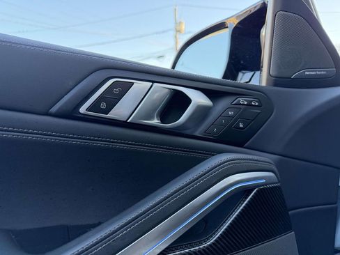 Used 2026 BMW X6 M60i image 29