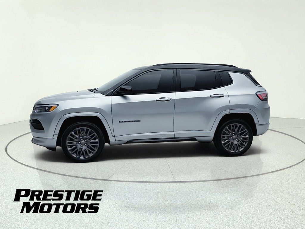 Used 2022 Jeep Compass High Altitude AWD/4WD image 4