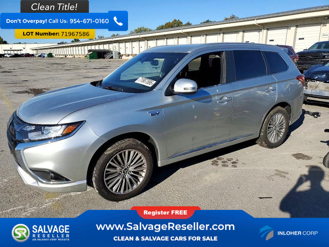 Used 2022 Mitsubishi Outlander 4WD Plug-In Hybrid image 1