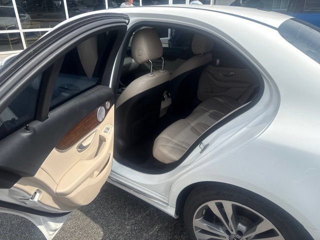 Used 2019 Mercedes-Benz C 300 Sedan image 18