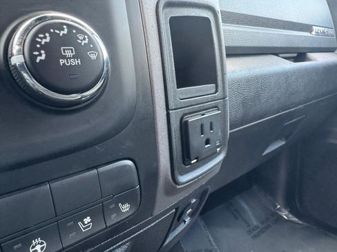 Used 2014 RAM 1500 Express w/ Black Ram 1500 Express Group image 40